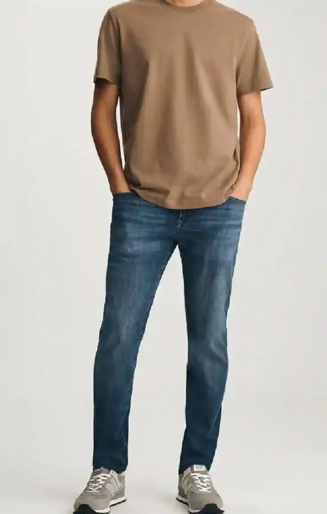 T shirt and jeans combination