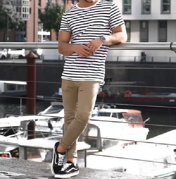 White t shirt and stripes